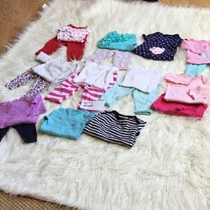 Lot of 20 mix & match pieces of 0 to 3 month girls